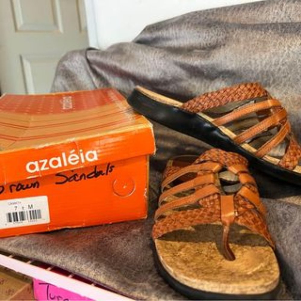 AZALEIA 7.5 brown leather sandal